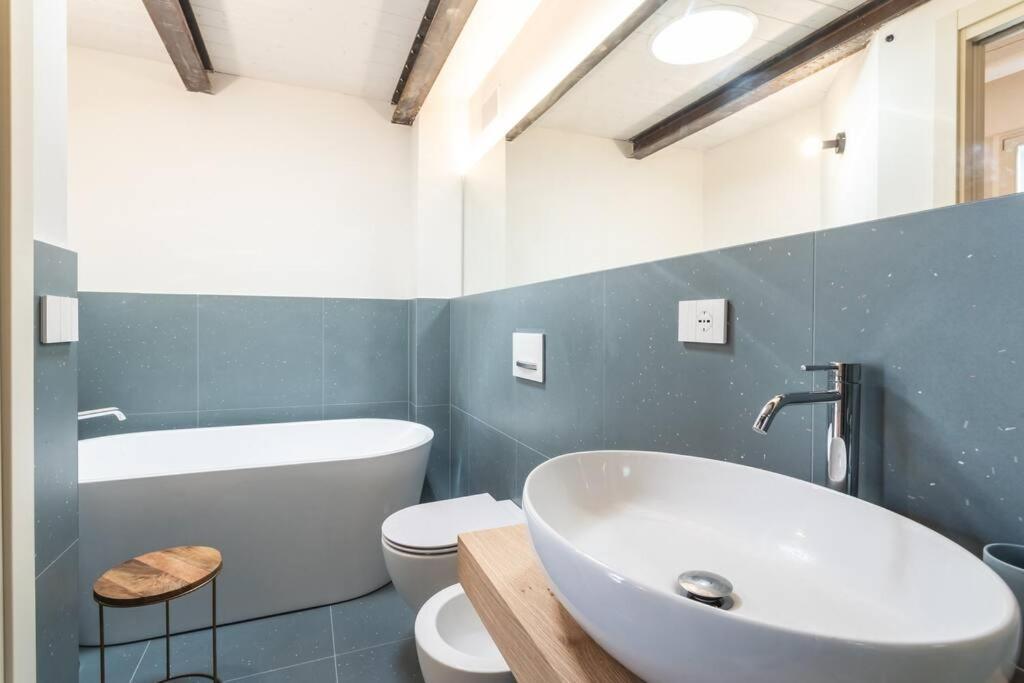 הוילה Luxury & Design: Oasi Nel Centro Storico Di רימיני מראה חיצוני תמונה